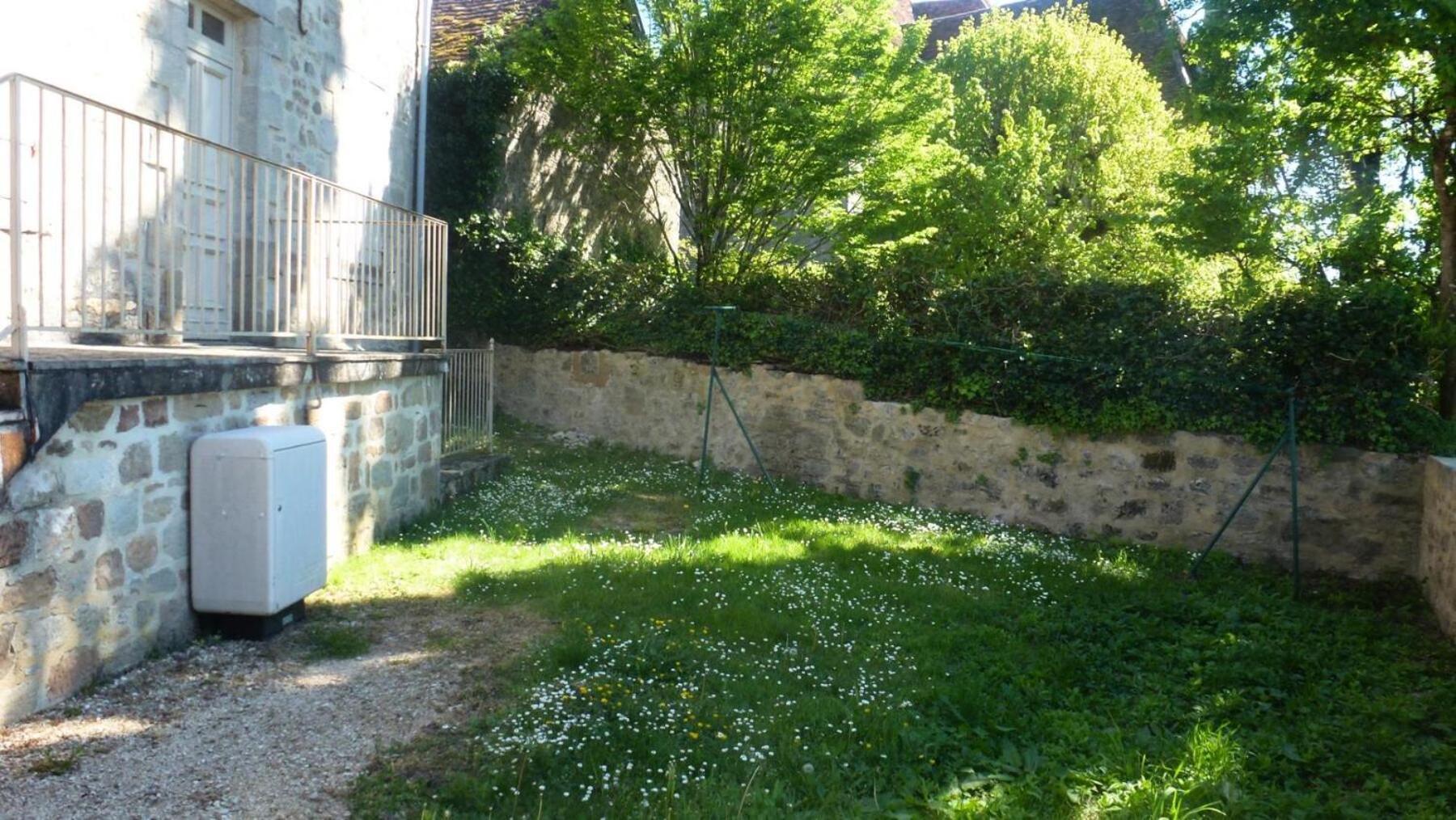 Gite De France A Curemonte 2 Epis - Gite De France 4 Personnes Mae-0004 Bagian luar foto